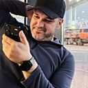 Vvv, 34 года