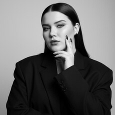 Фотография девушки Карина, 25 лет из г. Бийск