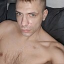 Илья, 33 года