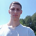 Максим, 25 лет