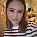 Ксения, 18 лет