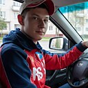 Максим, 22 года