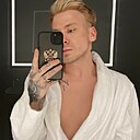 Aleksligo, 32 года