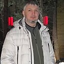 Незнакомец, 29 лет