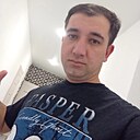 Макс, 33 года
