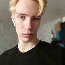 Максим, 25 лет