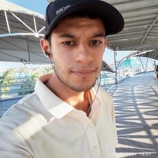 Фотография мужчины Diyorbek, 22 года из г. Навои