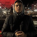 Максим, 21 год