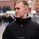 Роман, 20 лет
