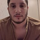 Роман, 24 года