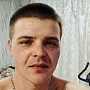 Илья, 33 года