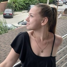 Фотография девушки Юлия, 22 года из г. Зверево