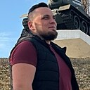 No Name, 34 года