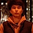 Жахонгир, 20 лет