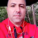 Хикмет, 44 года