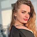 Dari, 33 года