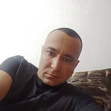 Фотография мужчины Алик, 34 года из г. Нижнекамск