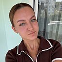 Анастасия, 24 года
