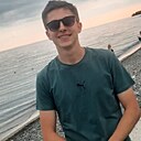 Толя, 24 года