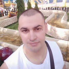 Фотография мужчины Виталий, 35 лет из г. Сыктывкар