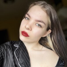 Фотография девушки Адель, 21 год из г. Москва