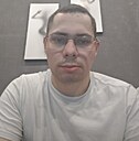 Юрий, 32 года