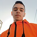 Денис, 19 лет