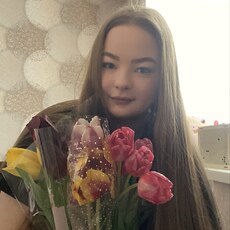 Фотография девушки Карина, 24 года из г. Новоаннинский