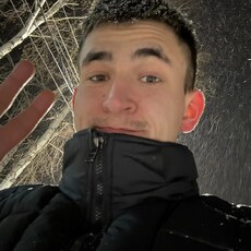 Фотография мужчины Нурик, 22 года из г. Новобелокатай
