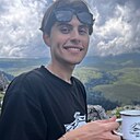 Олег, 23 года