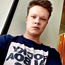 Михаил, 19 лет