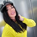 Яна, 32 года