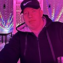 Максим, 22 года