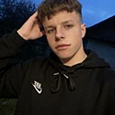 Роман, 18 лет