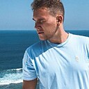 Артем, 32 года
