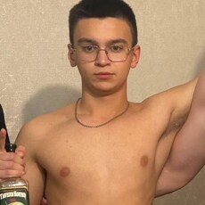 Фотография мужчины Семен, 19 лет из г. Омск