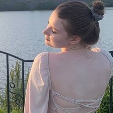 Фотография девушки Арина, 19 лет из г. Челябинск