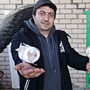 Давит, 37 лет