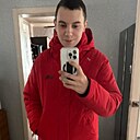 Максим, 21 год