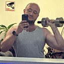 Илон Макс, 35 лет