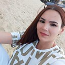 Окси, 42 года