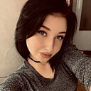 Milka, 22 года