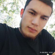 Фотография мужчины Maksim, 35 лет из г. Ангрен