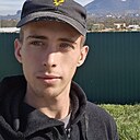 Виталий, 20 лет