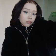 Фотография девушки Ксения, 18 лет из г. Владивосток