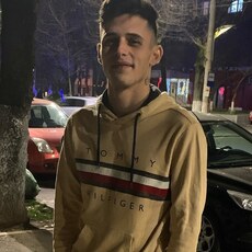 Фотография мужчины Alex, 25 лет из г. București