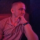 Лев, 20 лет