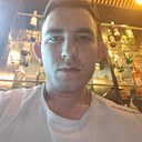 Артем, 22 года
