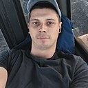 Максим, 32 года
