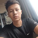 Адхам, 20 лет